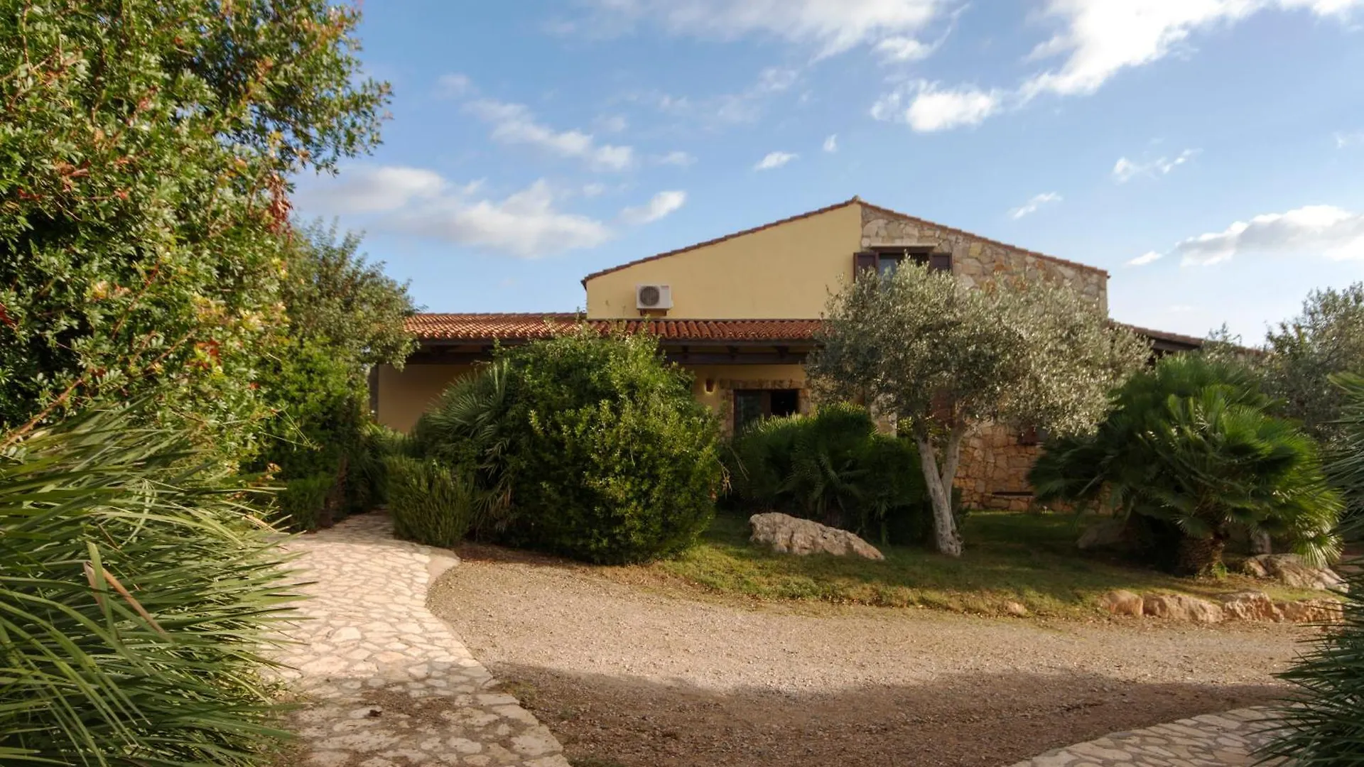 Agri Resort San Giuliano Santa Maria la Palma Farm stay