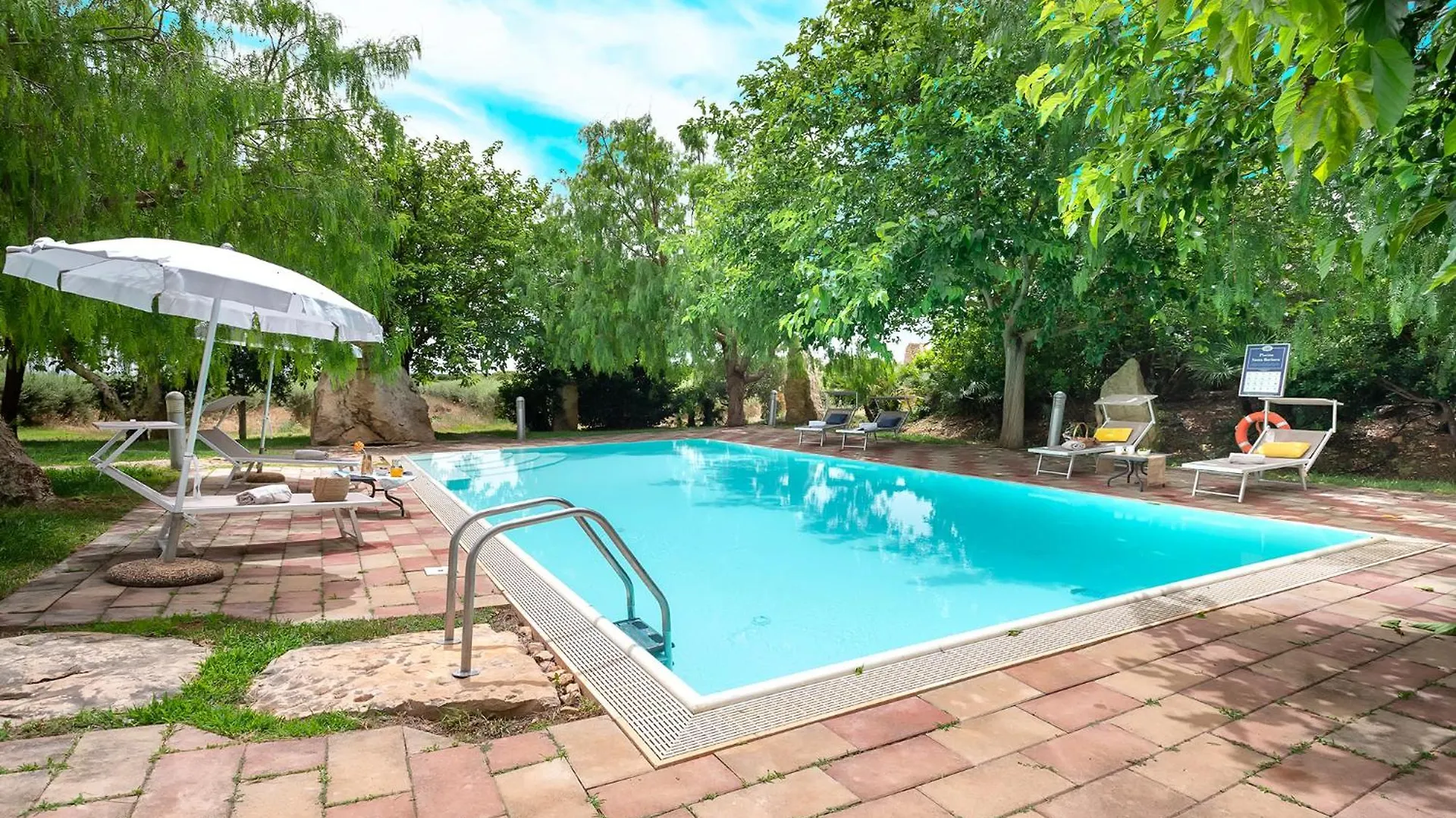 Agri Resort San Giuliano Santa Maria la Palma Italië