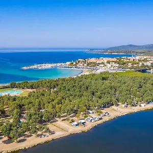 Village Laguna Blu Camping